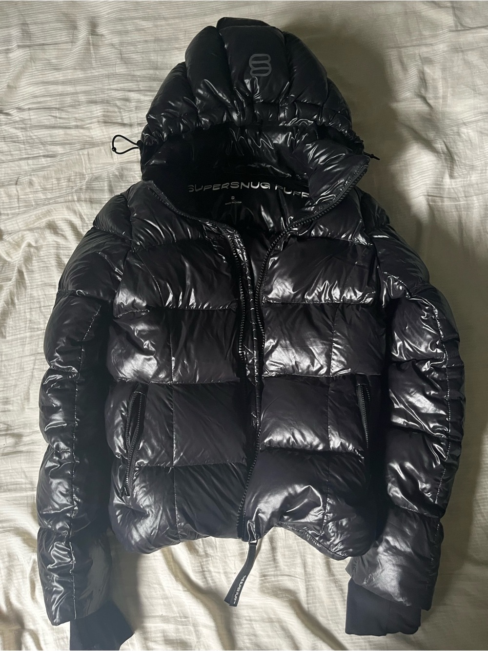 The SuperSnug Puff - Hi-Gloss